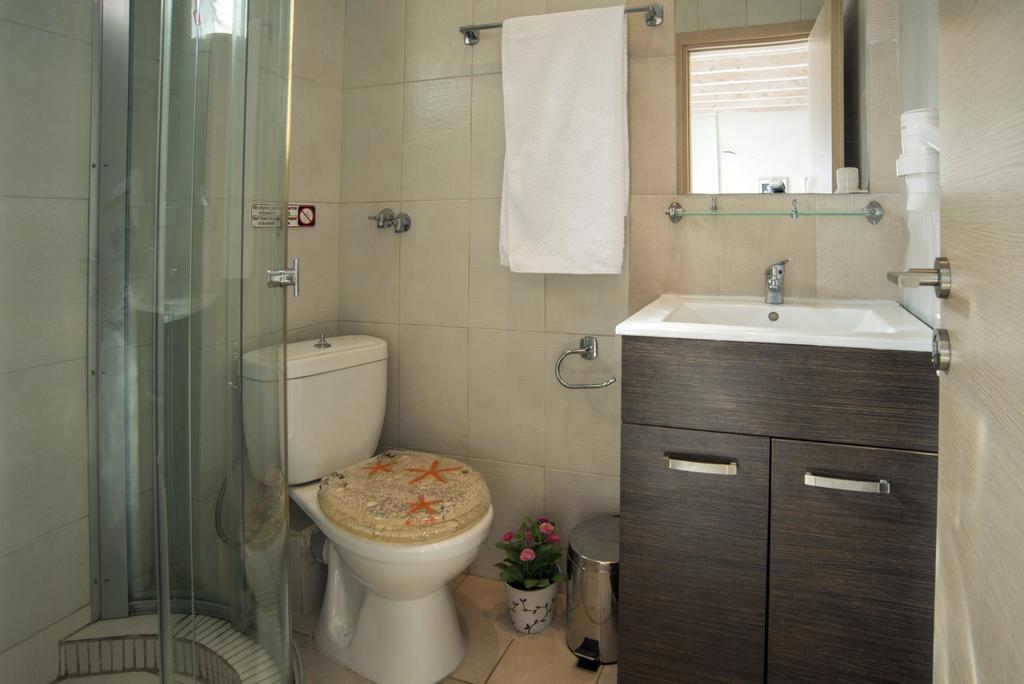 Studios Niki Lákka Cameră foto